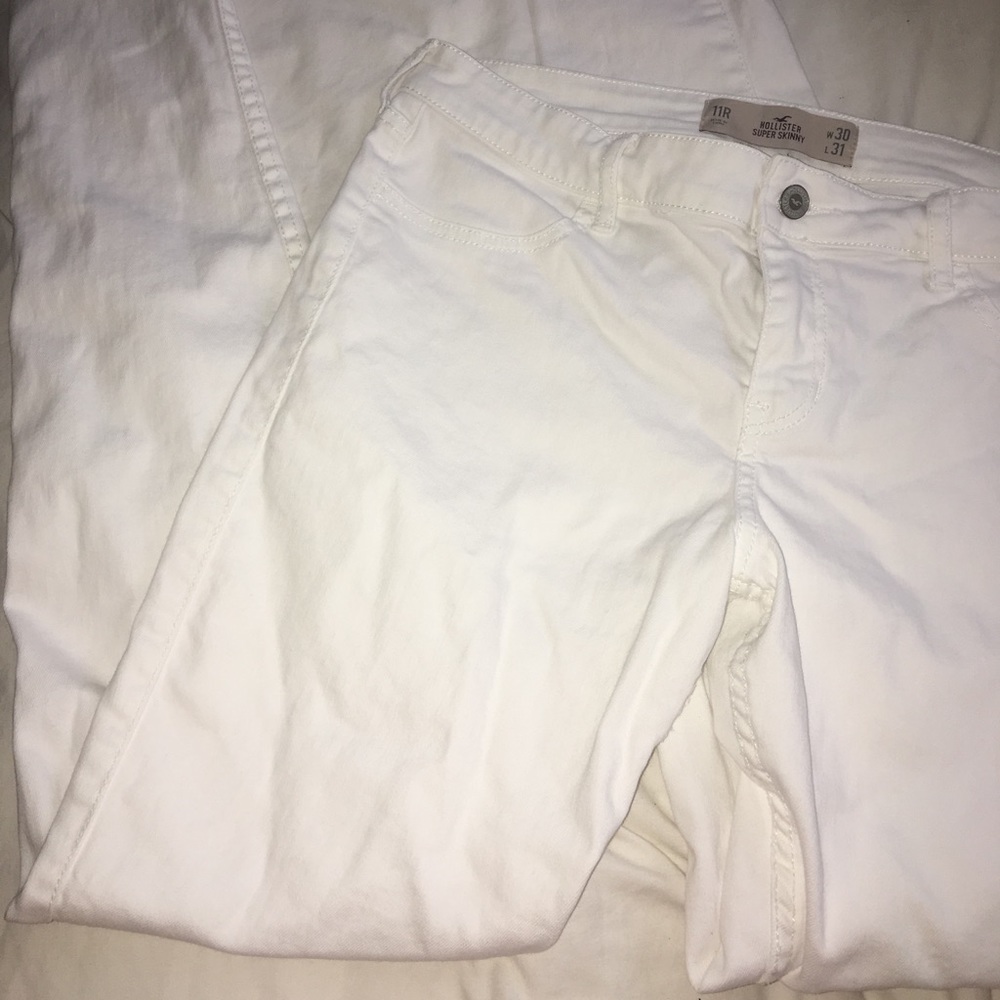 White hollister jeans